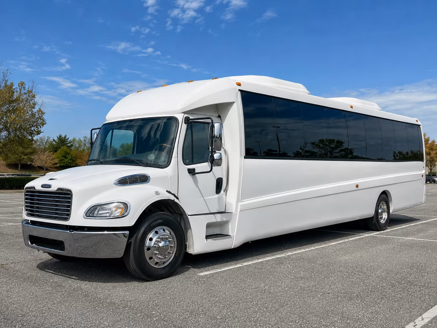 alhambra 30 passenger party bus