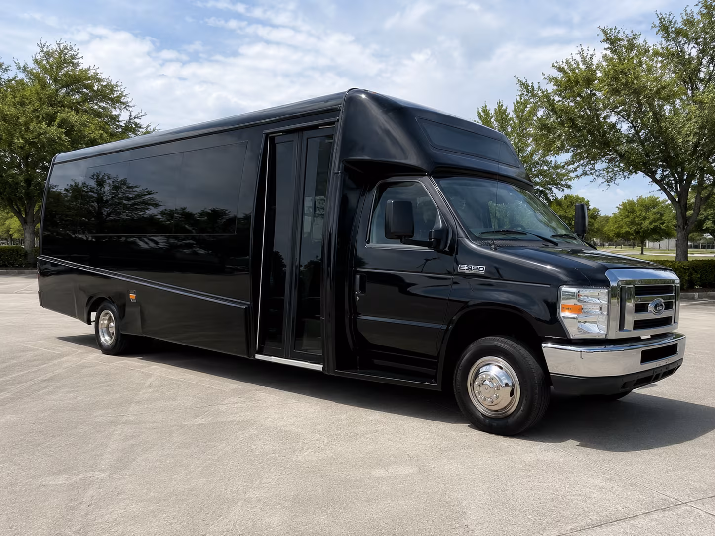 charter buses to rose bowl games and pasadena sporting events