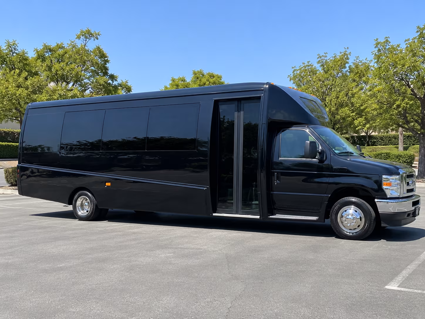 fan buses to dodgers games at dodger stadium from alhambra