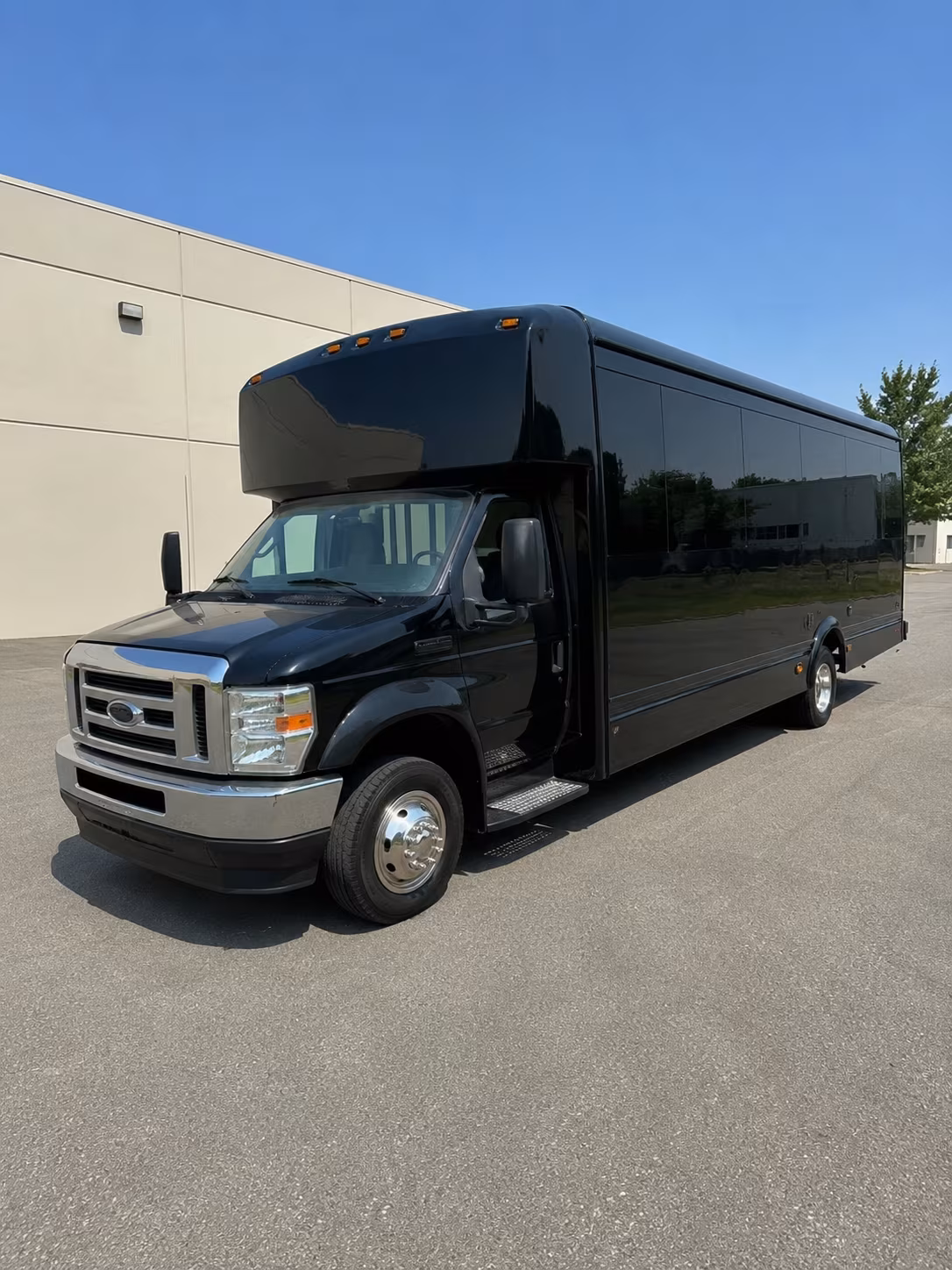 party buses for alhambra bachelorette and bachelor weekends